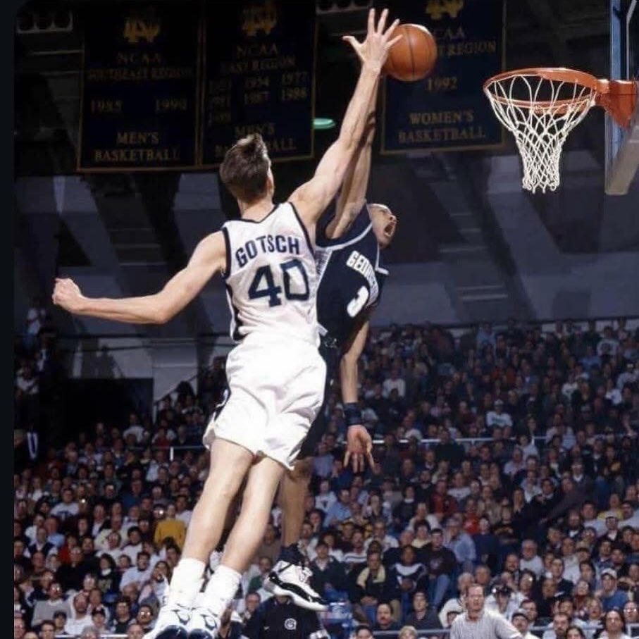 redapples's tweet photo. @NBACobwebs I remember watching Iverson in college and thinking he was going to have a lot of poster dunks in the NBA https://t.co/yOY88UARN5