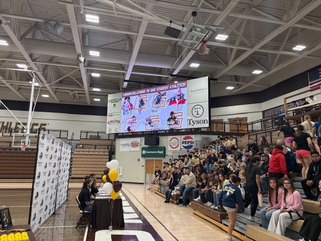 Garden City High School BUFFALO FOOTBALL tweet media