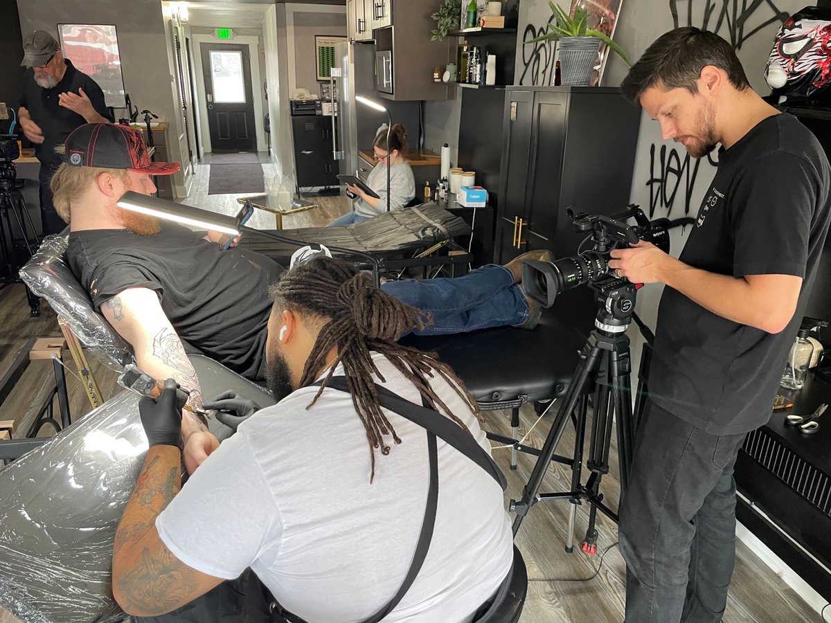 ThinkTV's tweet image. Our crew is over at Saint Anne's Tattoo in Dayton filming a segment for The Art Show. Do you have any tattoos? Drop a pic! #pbs #localpbs #localart #tattoos #ohiopbs