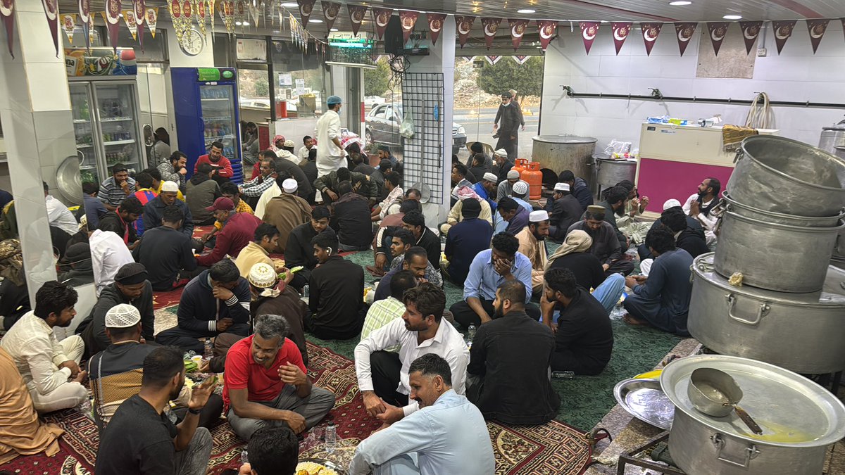 AlberBashoot's tweet photo. اليوم ��لثاني من شهر رمضان المبارك 1447 هـ 

فاعل خير يتكفل بكامل تكلفة إفطار صائم 

سائلين المولى ان يبارك له بماله ويخلف عليه بخير  #أجاويد4 https://t.co/GO2vfj3USe