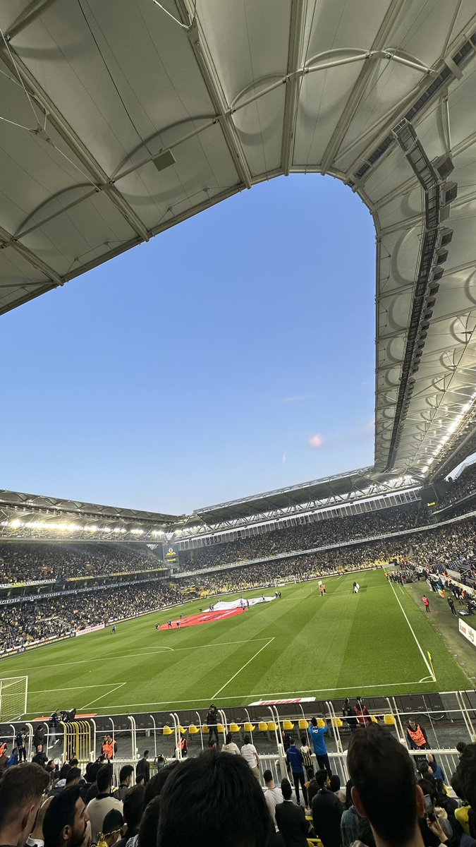 comengsc's tweet image. Başarılar Fenerbahçem💙💛#FBvNFFC #FenerinMaçıVar