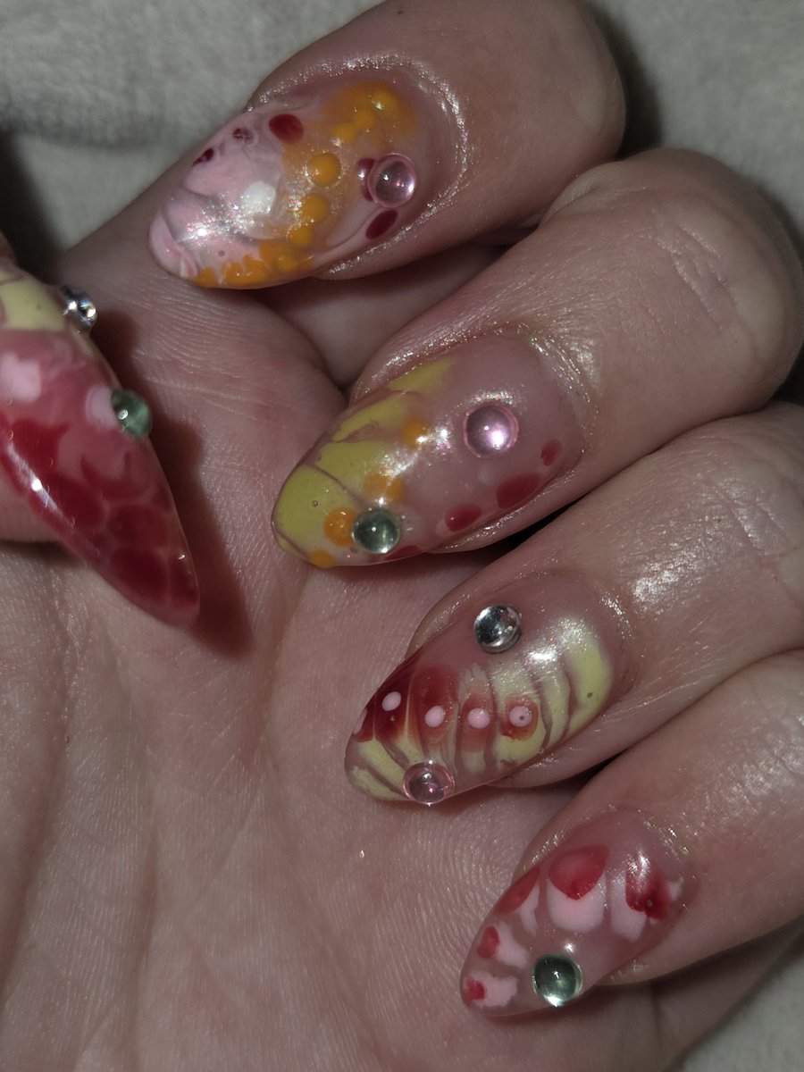 the palette vs the nails