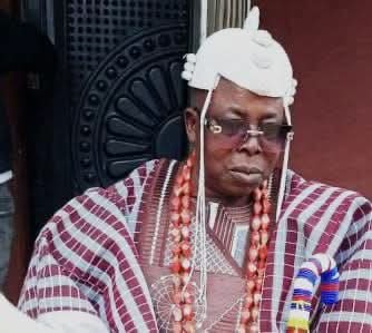 noweet's tweet photo. Fulani gunmen kpai yoruba mornach in front of his palace and everywhere is calm on this app. Nobody is saying anything, not even the yaribastards. As in if Biafra goes, yorubaland will be the first to submit totally to fulani terrorists without a fightback. https://t.co/bx3H07vs0W