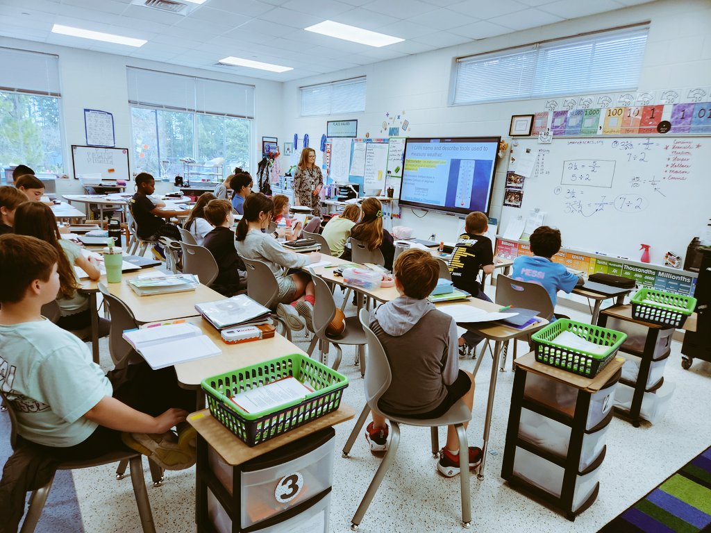 Tim Locklair tweet media