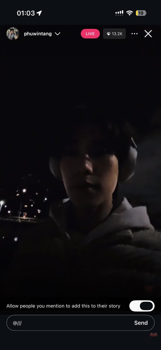 phuwin night walk!! 🥺🥺🥺🫶🏻