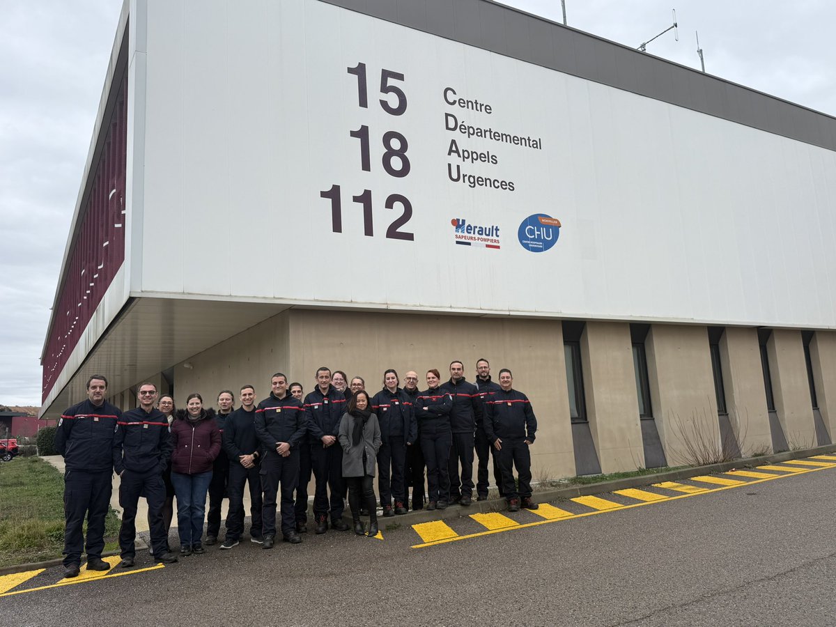 PompiersHerault's tweet image. #Brainstorming|| A l’heure où certains partent en vacances d’hiver  les personnels de la sous-direction #santé du #Sdis de l’#Hérault se sont retrouvés pour une réunion de service #médecin #infirmière #psychologue