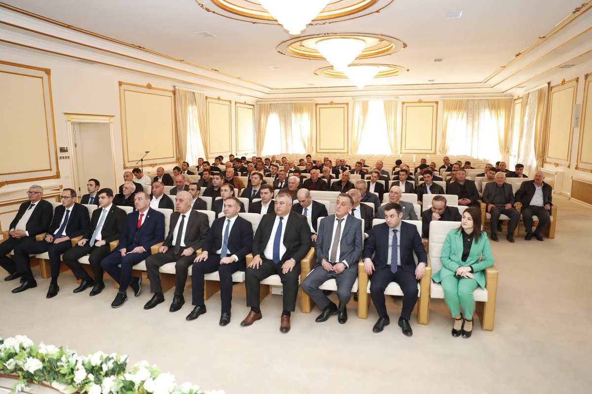 qiadaz's tweet photo. Quba rayonunda “Aqrar sahədə dövlətin dəstək mexanizmləri” mövzusunda panel müzakirəsi keçirilib.

DAHA ƏTRAFLI: https://t.co/3jtSLz6KE3 https://t.co/auVf3TyWrL