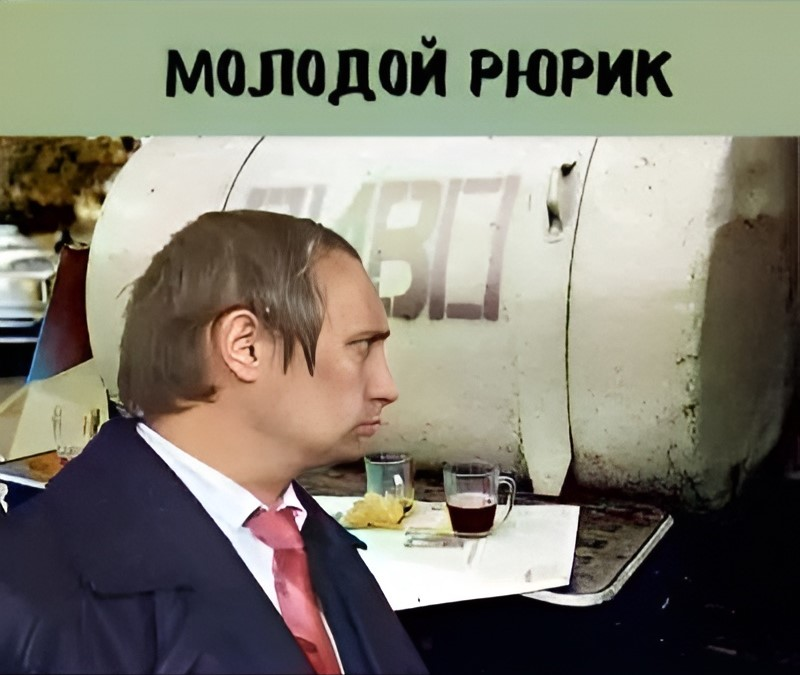 veraizmaylova41's tweet photo. Слева молодой Рюрик, справа Рюрик теперешний https://t.co/eUtlTrRs3P