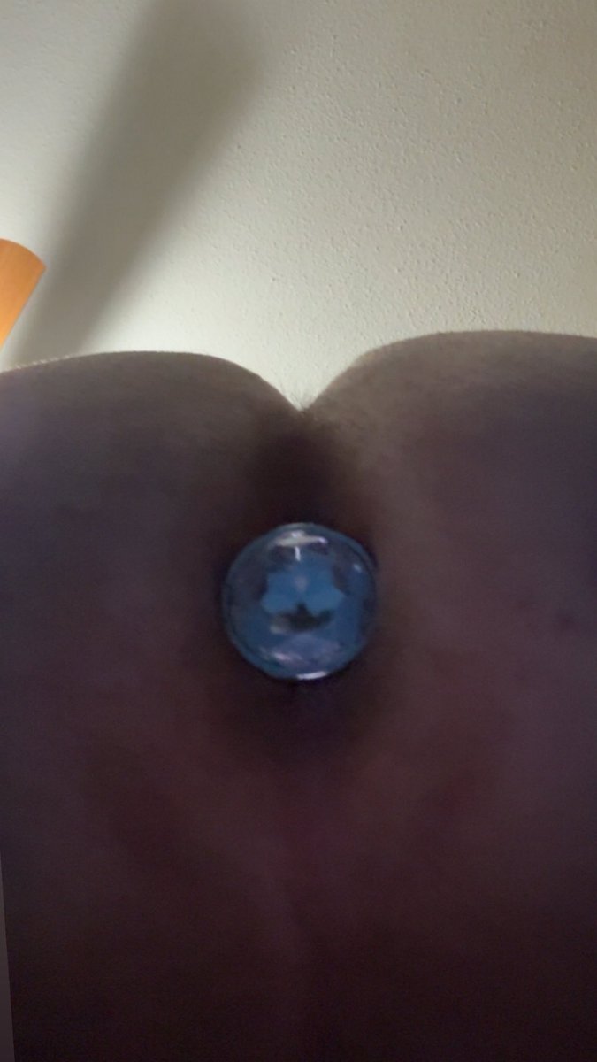 NoneYaBizz704's tweet photo. Trying out my new heavy metal plug. It feels sooooo good, but I'd rather it be a cock. 👀 #704dl #704gay #cltdl https://t.co/mluwd3XyF4
