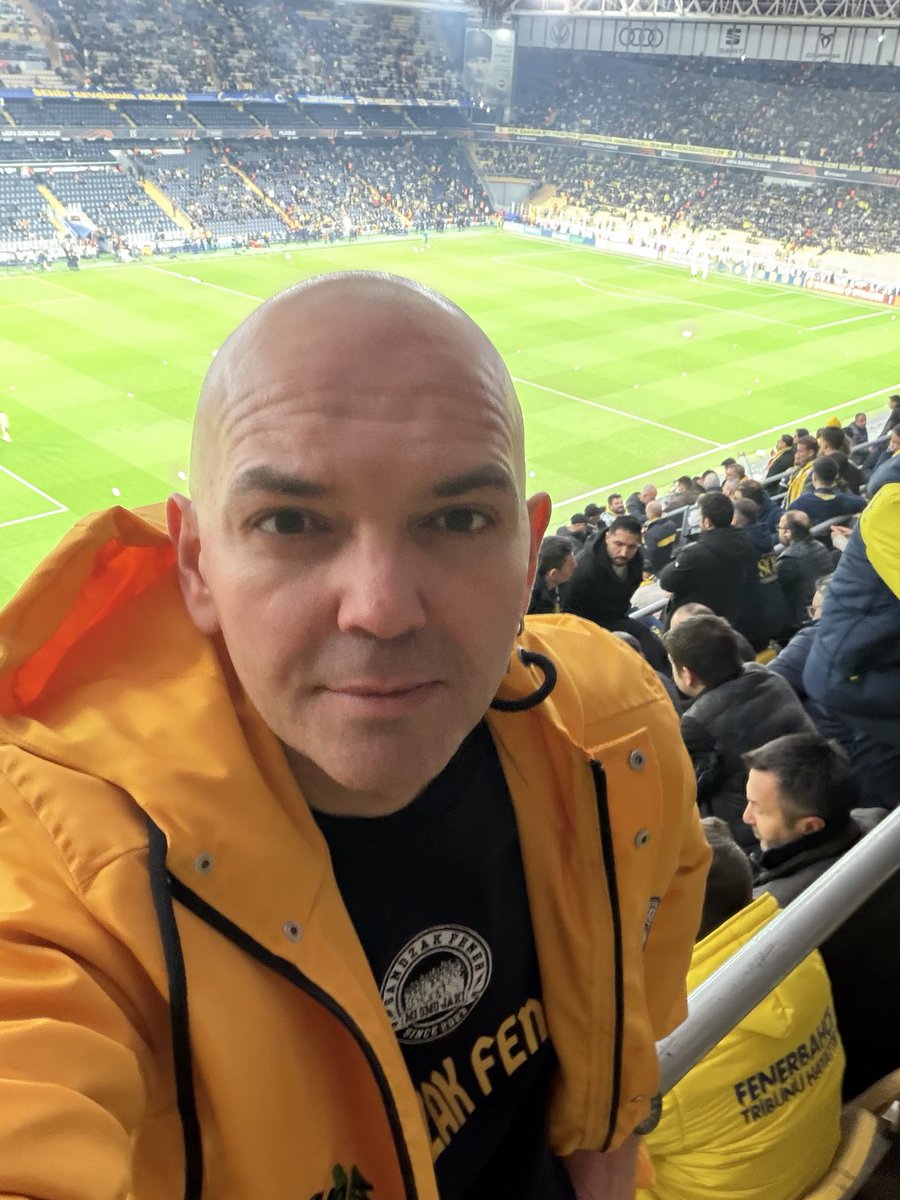 Geldik 💛🫶💙
#UEL
#FBvNFFC
#FenerinMaçıVar