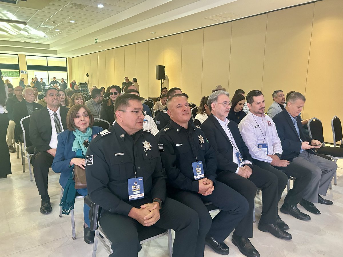 IMCPSONORA's tweet photo. ⭕ El vicepresidente general del #CCPS; Pedro W. Tapia Maldonado, asistió al 1er Espacio Ciudadano “#Seguridad, un compromiso de todos #2026”, reafirmando la participación activa del gremio contable en el diálogo y construcción de propuestas para fortalecer la seguridad en #Hillo https://t.co/QIY5mq97ig