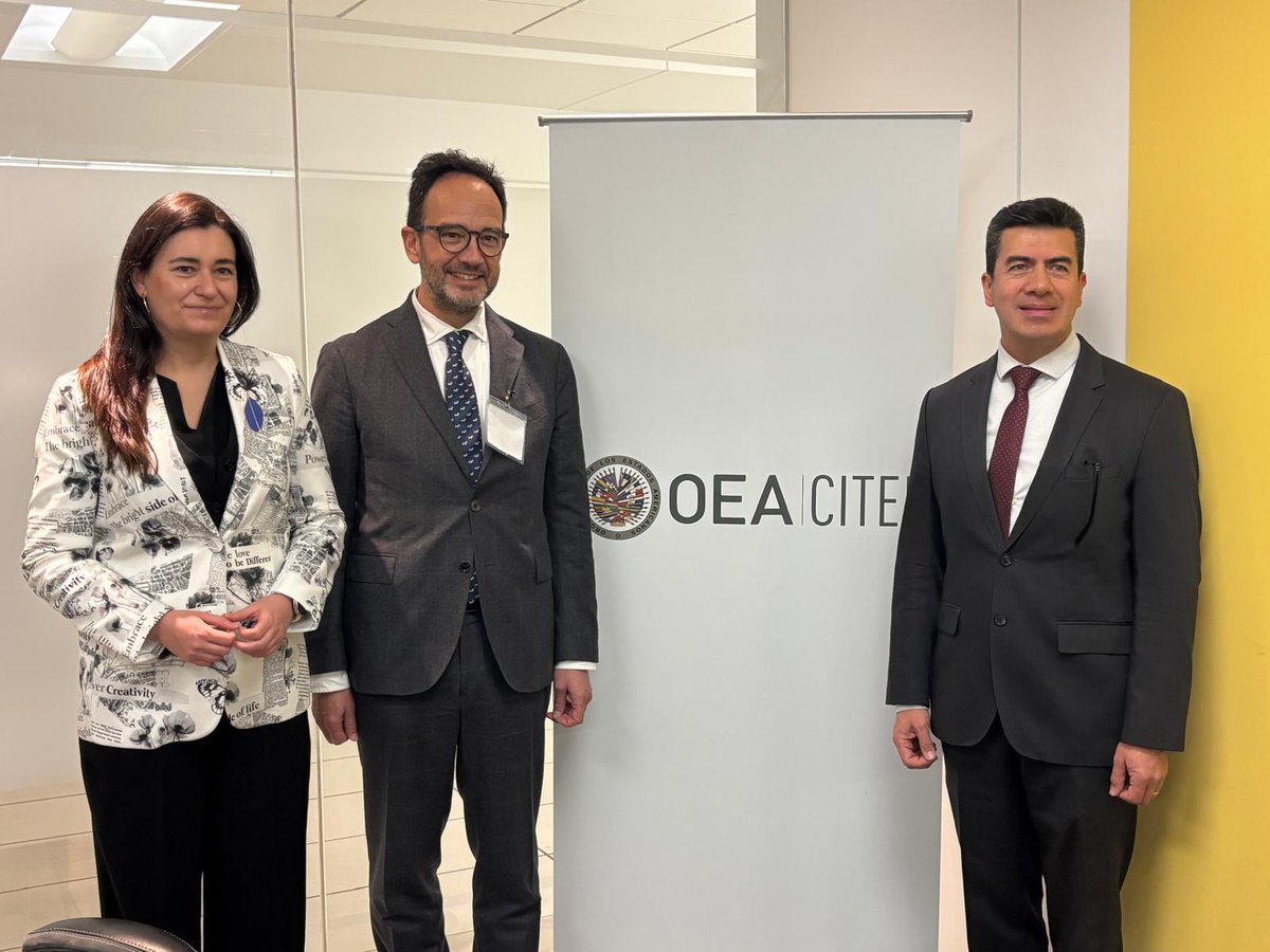 SE Telecomunicaciones e Infraestructuras Digitales tweet media