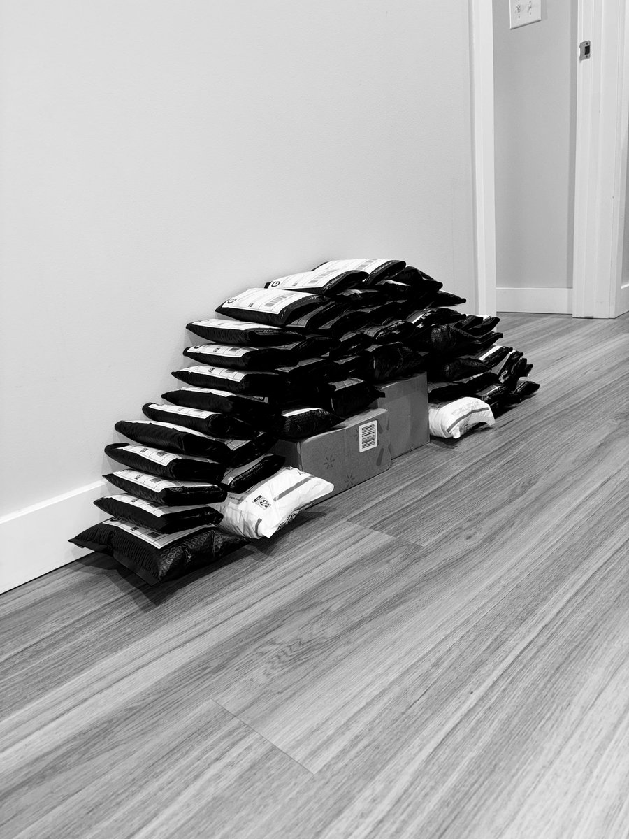 @YourSlabs tweet media