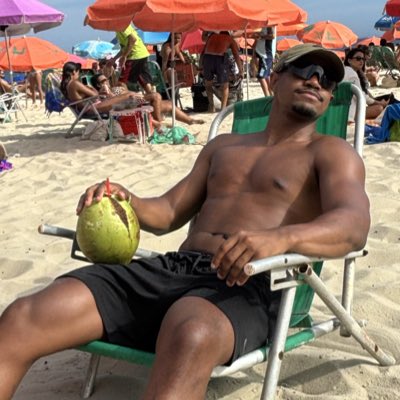 VictorSmiile's tweet photo. #NovaFotoDePerfil https://t.co/QihzVaXgnD