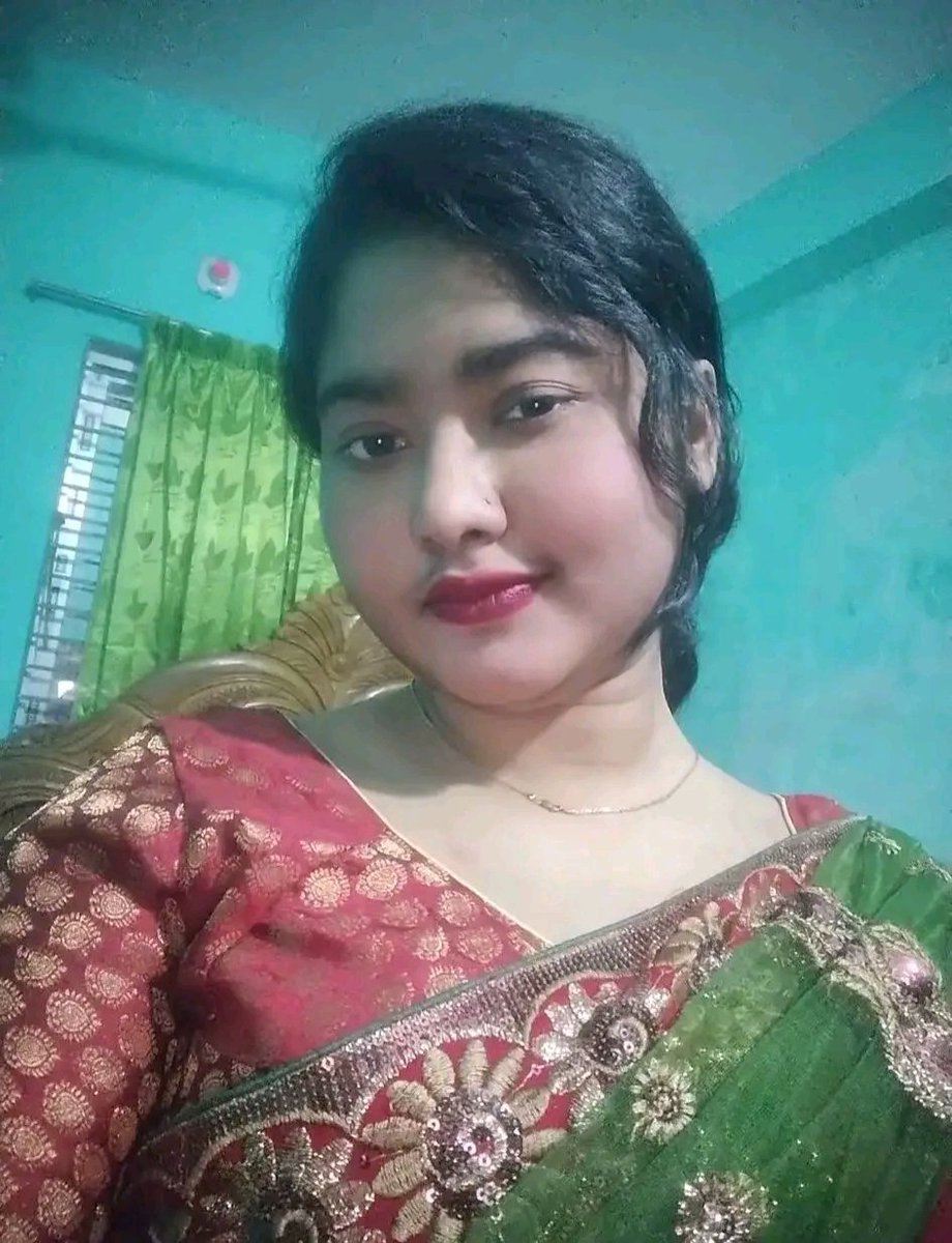 বড় আপুর শাড়ি পড়েছি কেমন লাগতেছে
