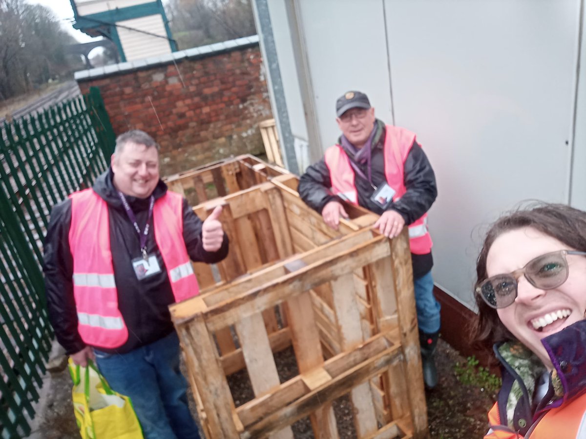 EMR Community Rail tweet media