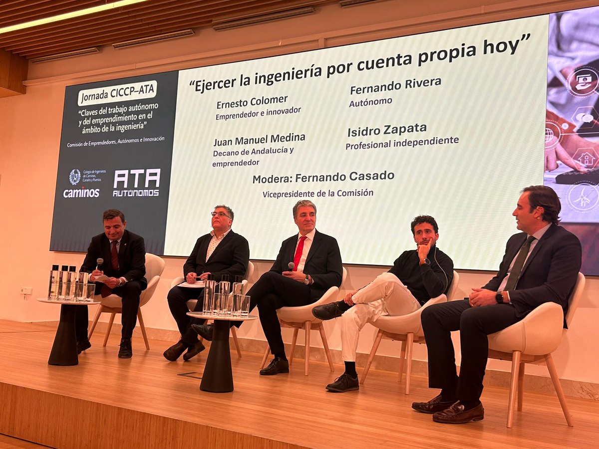 Colegiocaminos's tweet photo. @MA_Carrillo_S @autonomosata @lorenzoamor_ata @bifzag Comienza la mesa redonda sobre el ejercicio de la ingeniería por cuenta propia hoy en día.

✅ Enrique Colomer
✅ Juan Manuel Medina 
✅ Fernando Rivera
✅ @IsidroZapata6
Modera: @CasadoNightWay

📽️--> https://t.co/DJ7l2BsWG7 https://t.co/Y4pWvU6Hpp