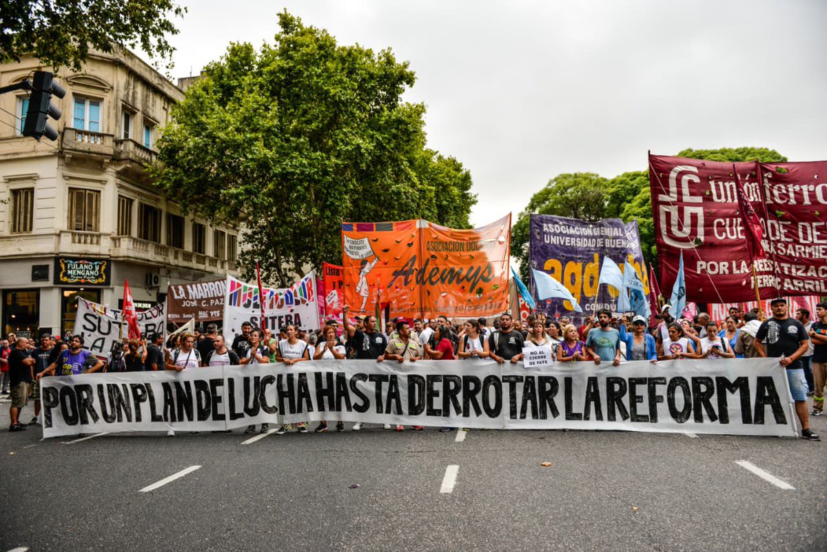 Solanopo's tweet photo. El sindicalismo combativo ya está en el Congreso 🔥

NO A LA REFORMA LABORAL ESCLAVISTA. https://t.co/zlby4K2lZf