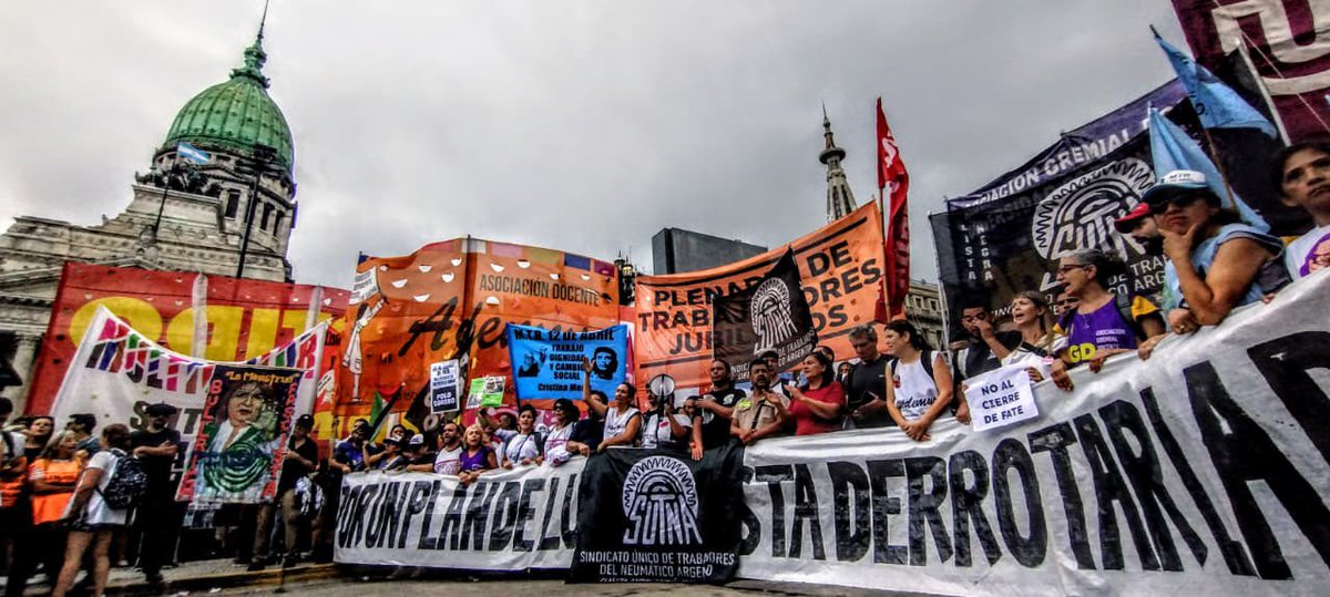 Solanopo's tweet photo. El sindicalismo combativo ya está en el Congreso 🔥

NO A LA REFORMA LABORAL ESCLAVISTA. https://t.co/zlby4K2lZf