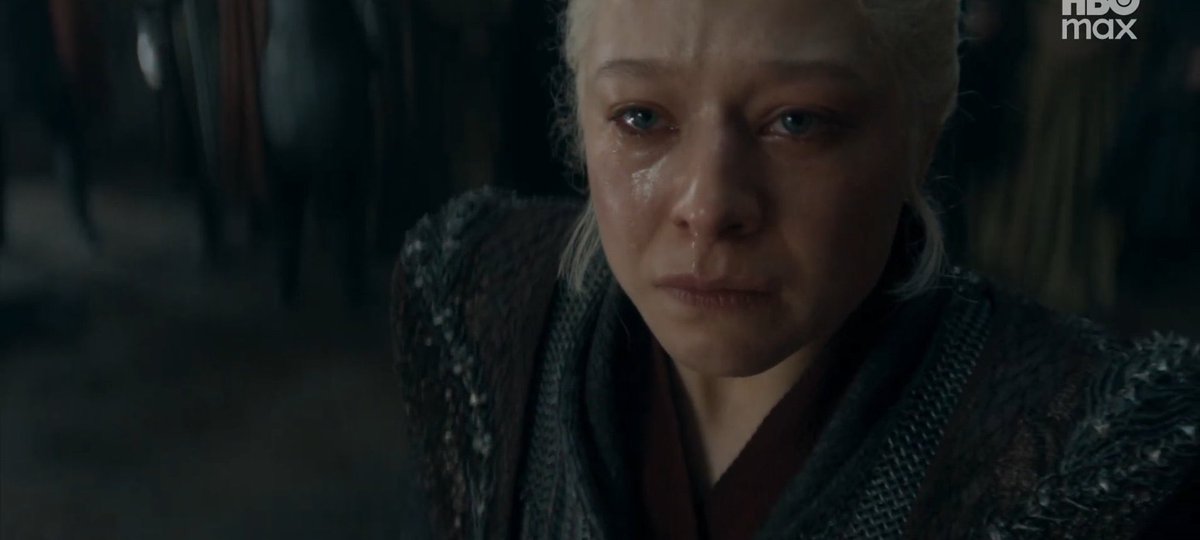 rhaenyra targaryen scenes tweet media