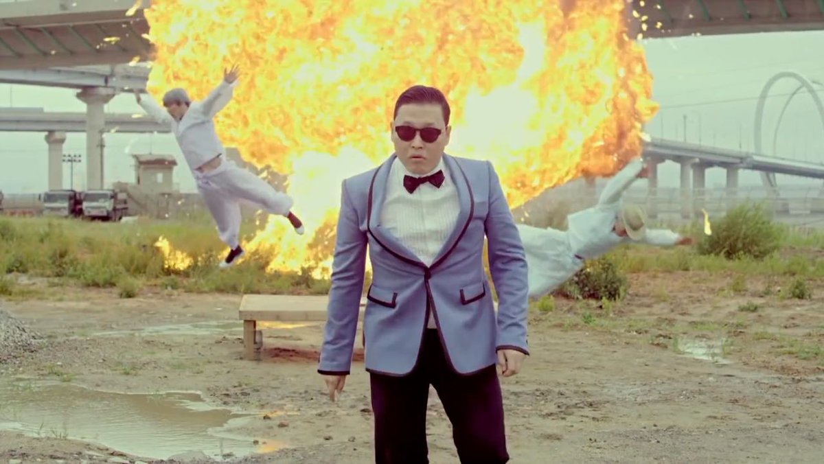 🌱📰INFO

"Golden" de HUNTR/X empata con "Dynamite" de <a href="/BTS_twt/">방탄소년단</a> y "Gangnam Style" de PSY como el sencillo con mayor certificación de un artista de K-Pop en la historia de Estados Unidos (<a href="/RIAA/">Recording Industry Association of America (RIAA)</a>) (cada uno 5 veces platino).

❣️