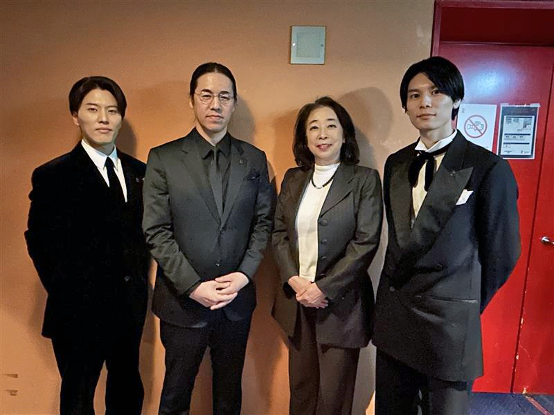 Amb_Japan's tweet photo. Ich habe die Vorführung von A NEW DAWN besucht, der im Wettbewerb der #Berlinale2026 nominiert ist. Dieser #Anime über das Erwachsenwerden, in dessen Mittelpunkt Feuerwerke stehen, hat mich mit seinen wunderschönen Bildern fasziniert. Ich hoffe, dass viele Menschen ihn anschauen. https://t.co/fbYXjrNl80