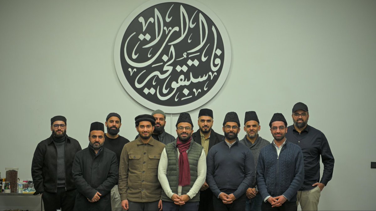 KhuddamDE's tweet photo. 🤝 Das erste Board-Komitee-Meeting für das Nationale Ijtema hat erfolgreich stattgefunden.

📋 Im Meeting wurden Ideen gesammelt, Aufgaben verteilt und die nächsten Schritte festgelegt. https://t.co/6ApbyvR5yL