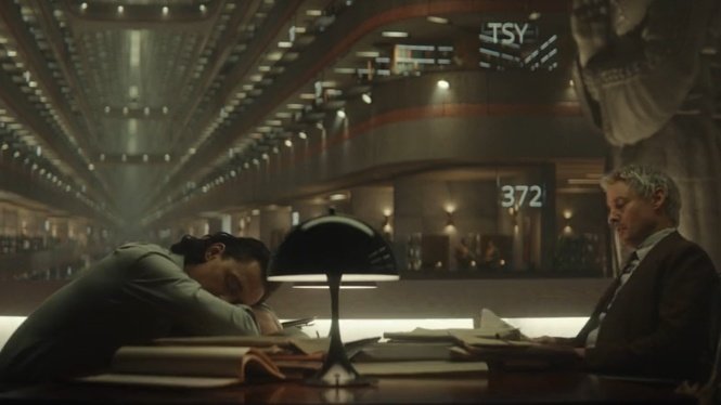 There's just something about Loki falling asleep with Mobius nearby, WHILE HE BARELY KNEW HIM BTW, that I find so sweet. Like he really trusted him THAT EARLY ON in their relationship 😭💚🧡