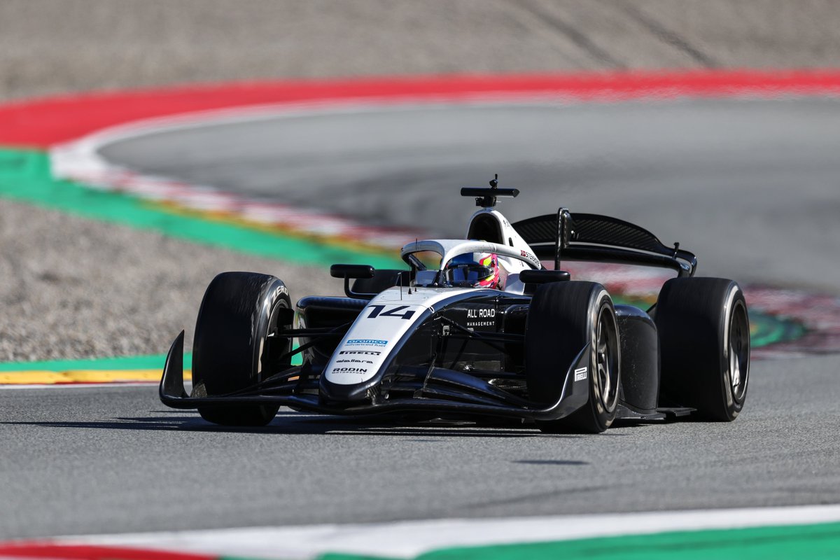Formula2's tweet photo. FASTEST PER SESSION ⏱️

DAY 1 AM: Stenshorne 1:25.437 📸
DAY 1 PM: Leon 1:24.370 📸
DAY 2 AM: Camara 1:23.630 📸
DAY 2 PM: Duerksen 1:25.363
DAY 3 AM: Camara 1:23.252 📸🔥💨
DAY 3 PM: Shields 1:26.269 📸

#F2 #F2Testing https://t.co/WyFSqdGeOt
