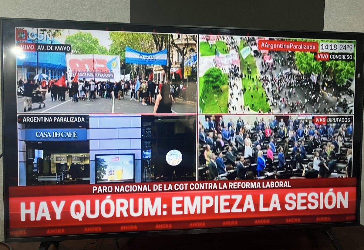 knazabal's tweet photo. Hay quóum que nunca deberíamos olvidar.
#Diputados
#ReformaLaboral
#Milie https://t.co/KKoy6WQ2Su