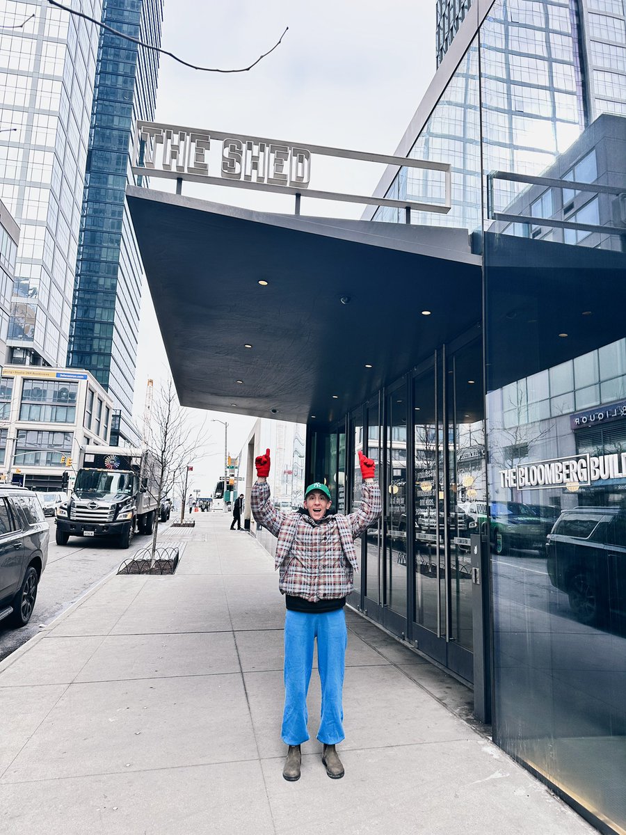 _ALangford_'s tweet photo. One last goodbye stop @TheShedNY sending @TobiasMenzies & cast all the positive vibes for the remaining shows of #theotherplace 🎭 https://t.co/262K5MMWOf