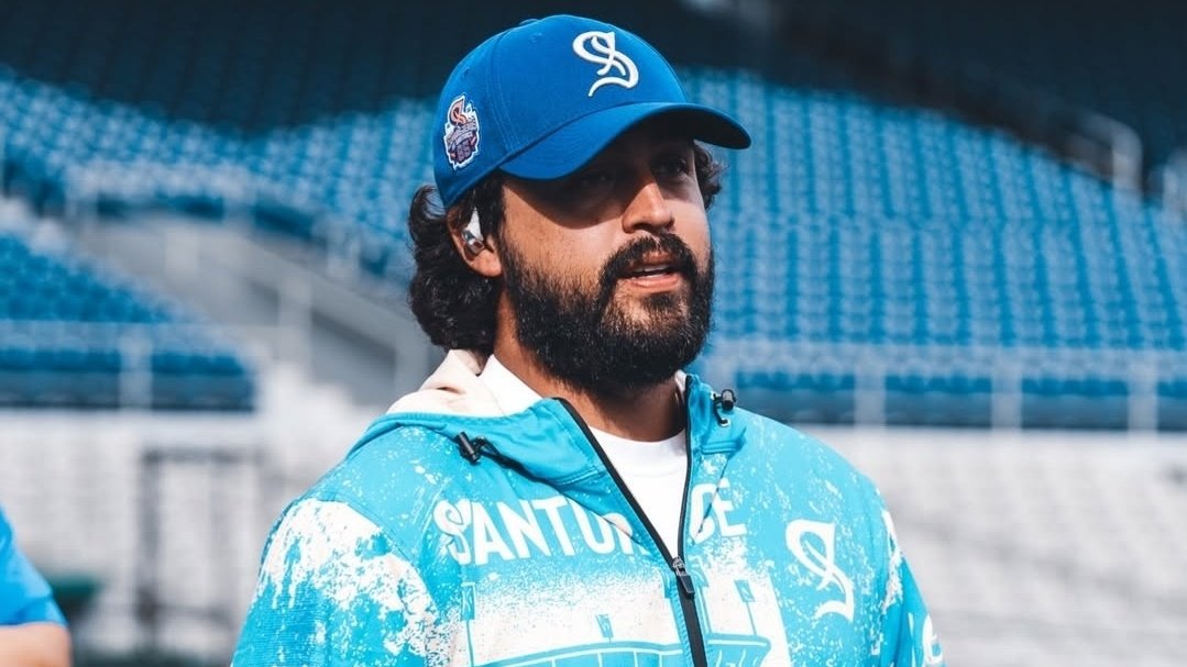 César Collins: "No estoy informado sobre ninguna entrevista (con #Leones)"

El actual Gerente Deportivo de Cangrejeros, reconoce que hubo un contacto "muy sutil y respetuoso" de parte del Caracas.

"Me encuentro en conversaciones con Santurce sobre mi renovación", afirmó Collins.
