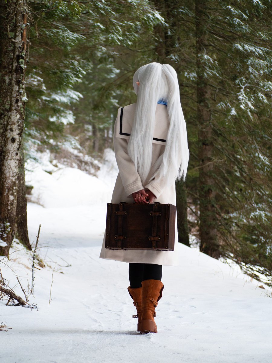 __tinachan__'s tweet photo. I always get lost in these woods ❄️
⸻ • ❀ • ⸻
Character: Frieren
Anime/Manga: Frieren - Beyond Journey's End

#frieren #frierencosplay #FrierenBeyondJurneysEnd https://t.co/WlllMTrLBu
