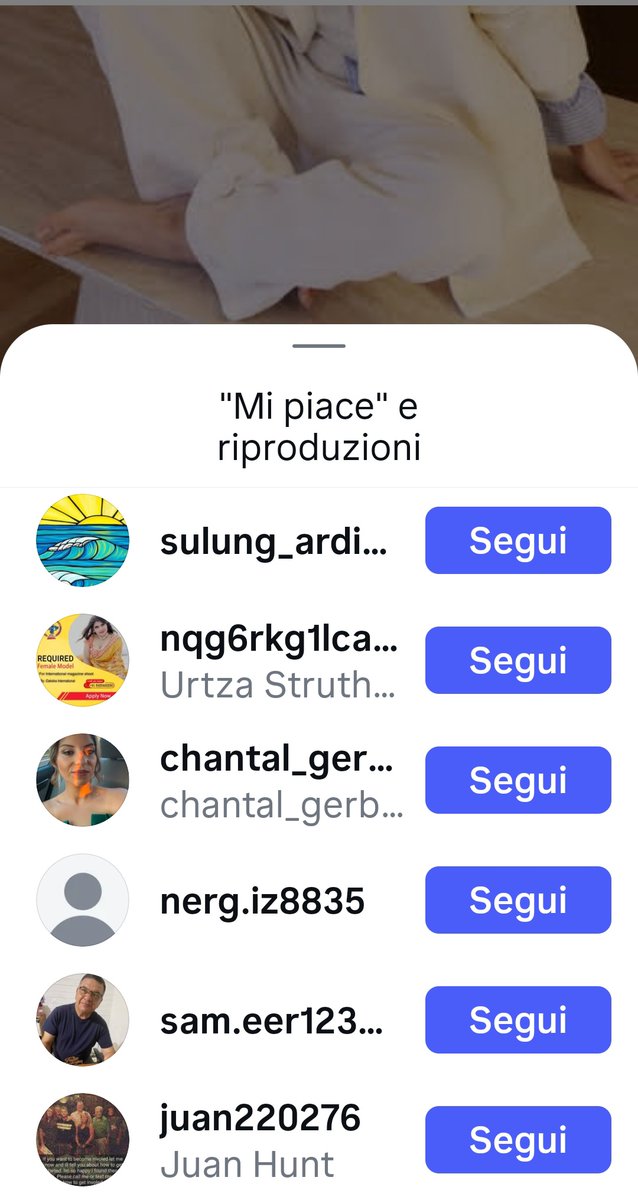 Manuel00998811's tweet photo. #basciagoni #codegona
We.. we.. oggi sono ripresi gli acquisti fake 🤡 evidentemente ieri non era abbastanza soddisfatta 🤣Sta cercando di raccimolare qualche lavoretto? Visto che è l'unica #influencer disoccupata 🤣Forza su, che i tuoi amici indiani si guadagnano la pagnotta 🤣 https://t.co/cZ43AHr8bY