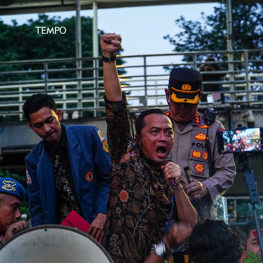 tempodotco's tweet image. Ketua BEM UGM diteror, Istana: Kritik Boleh, tapi Hindari Bahasa yang Tak Sopan