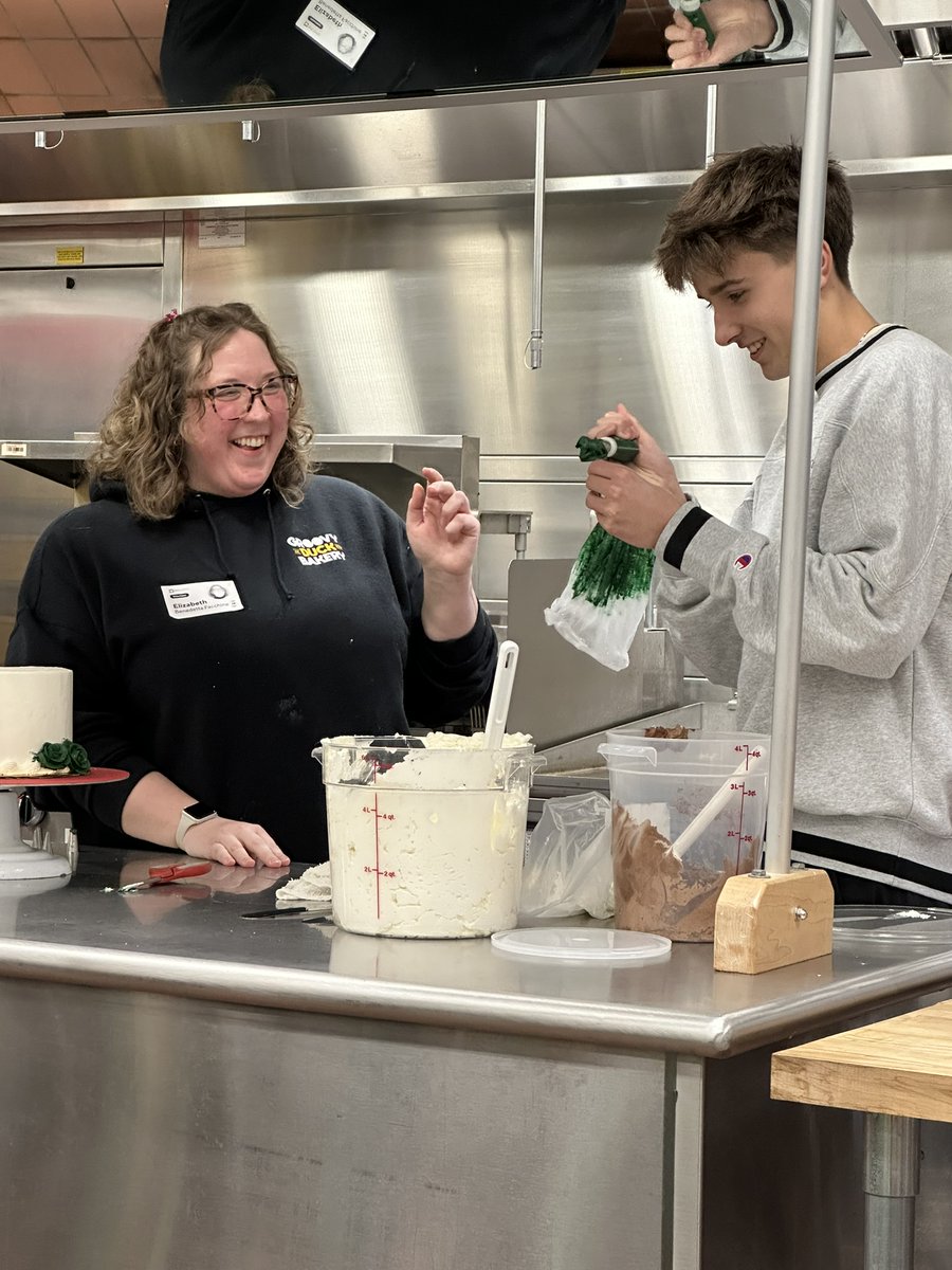 Apex High Career Services tweet media