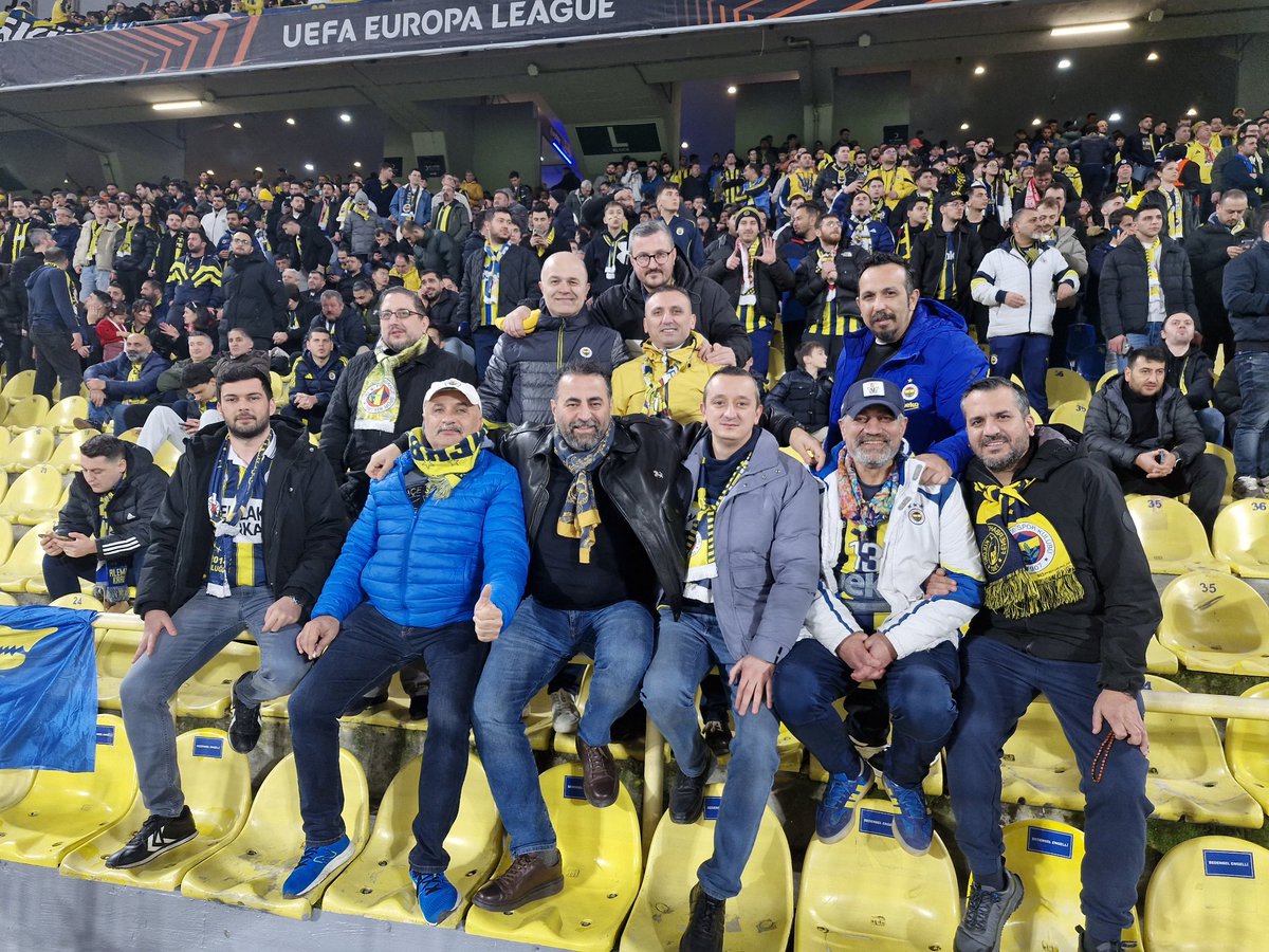 12 numara hazır <a href="/Fenerbahce/">Fenerbahçe SK</a>