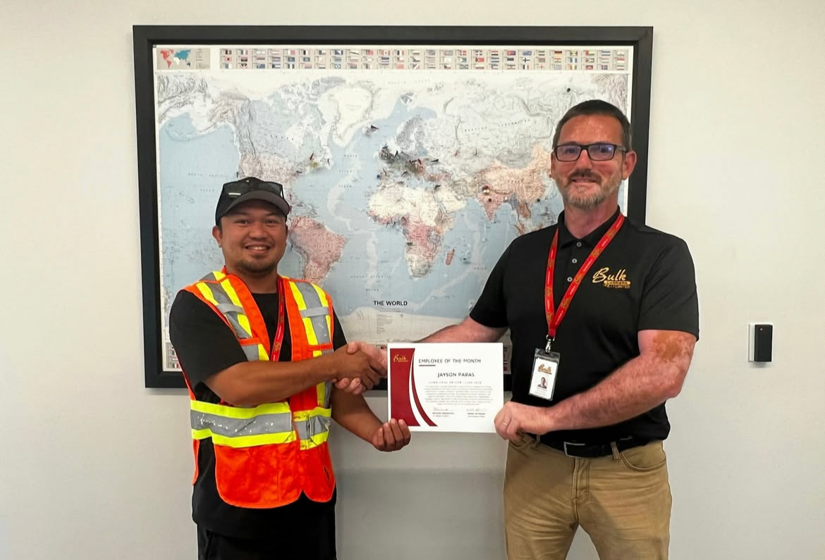 BulkCarriersPEI's tweet photo. We’re proud to share that our driver Jayson has been recognized by the Atlantic Provinces Trucking Association (APTA) as the Professional Truck Driver of the Month.

Congratulations Jason! 

Read full article - https://t.co/t87IofUWLq

#APTA #DriveroftheMonth https://t.co/JBOncXRwkl