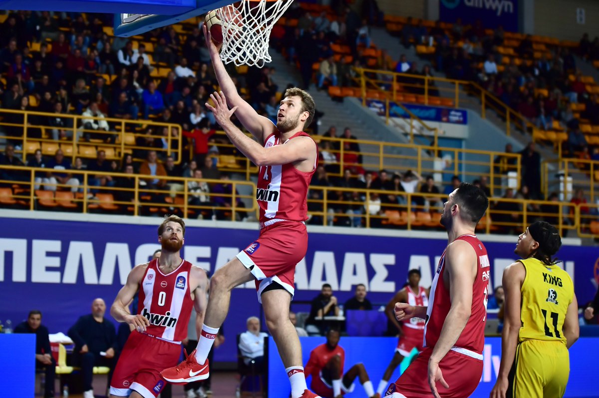 Olympiacos_BC's tweet photo. We’re in the final!

Now… eyes on the prize! 👀🏆

More pics ➡️ https://t.co/n2Uvtyc4cj

#OlympiacosBC #WeAreOlympiacos #TogetherWeFight #GreekCup #MAROLY https://t.co/C34XXZAcgw