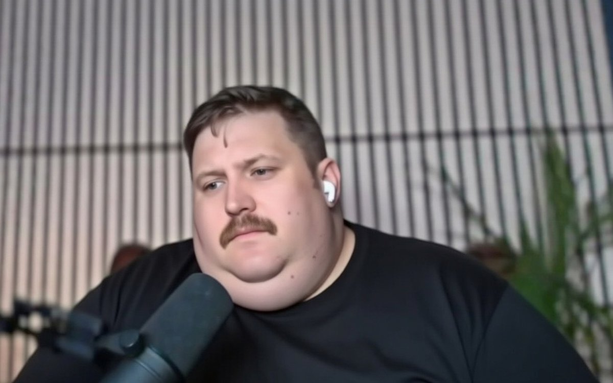 "Big Spence, What is best in life?"
"i love a good swiss melted swiss cheese and mush- roasted mushrooms caramelized onions on a burger uh, that is hot stuff you can get that at a number of different places"