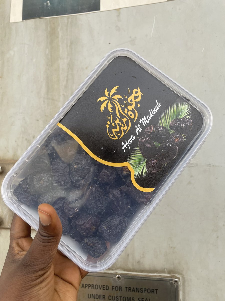 temsfruitcartz's tweet photo. We have this Ajwa date available 

Price: 12,000
Location Abuja https://t.co/eXg81B3Cja