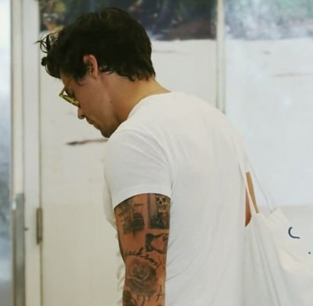 lovingCL16's tweet image. a girl and her pfp