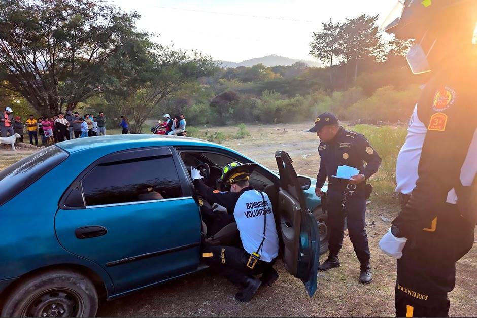 No es estado de sitio.
No es estado de prevención.

El problema no es la figura legal.
El problema es que no capturan a los delincuentes que están matando a los guatemaltecos todos los días.

Tuvieron la oportunidad.
Tuvieron las herramientas.
Tuvieron el presupuesto.

¿Y qué