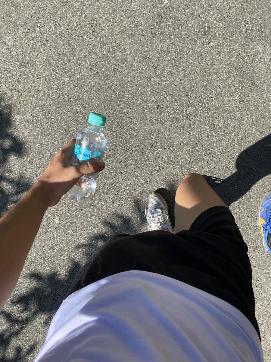 whosliluser's tweet photo. 🏁 https://t.co/o4XvU0bXFx