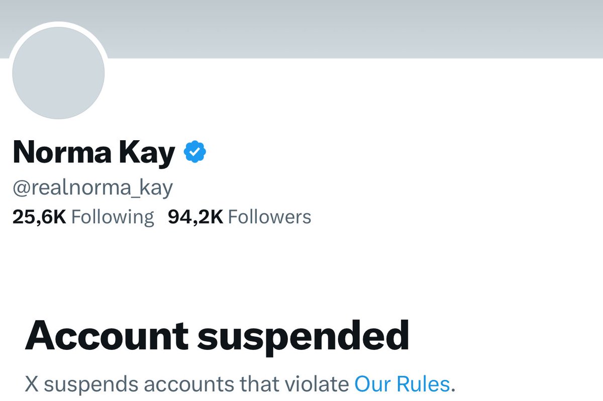 😱🙆🏽‍♂️😭… no one is safe ! I wonder what she did !!! 🥴