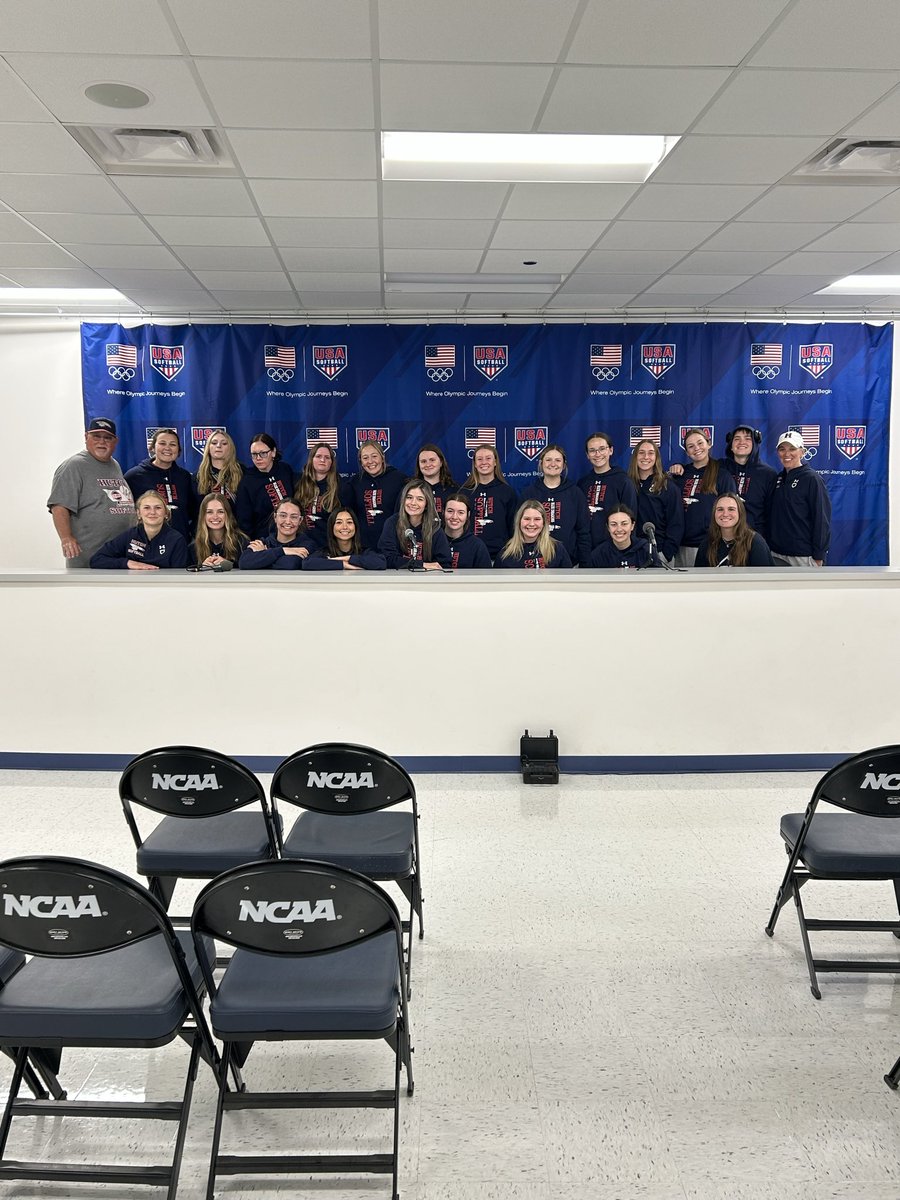 HUTCH SOFTBALL tweet media