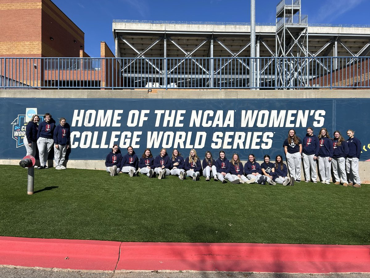 HUTCH SOFTBALL tweet media