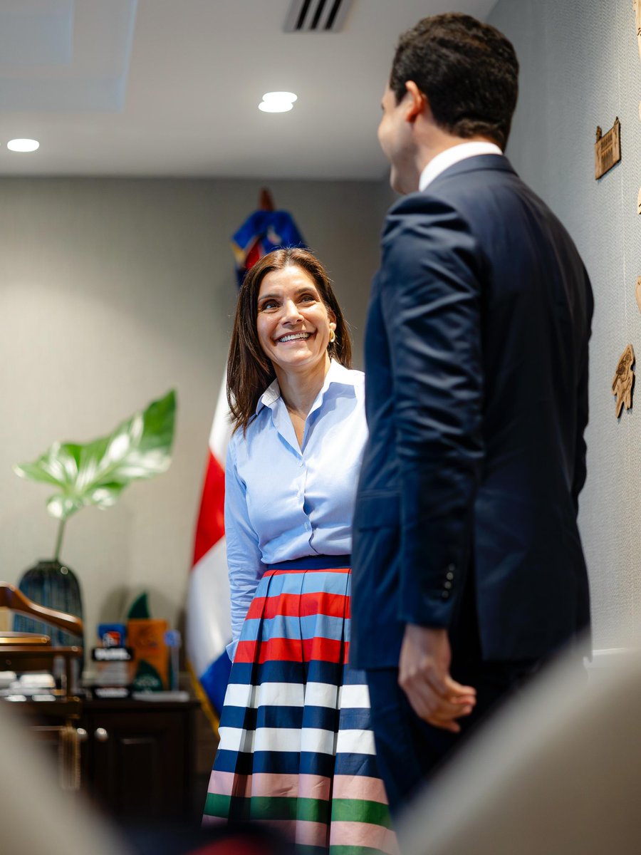 Omar Fernández tweet media