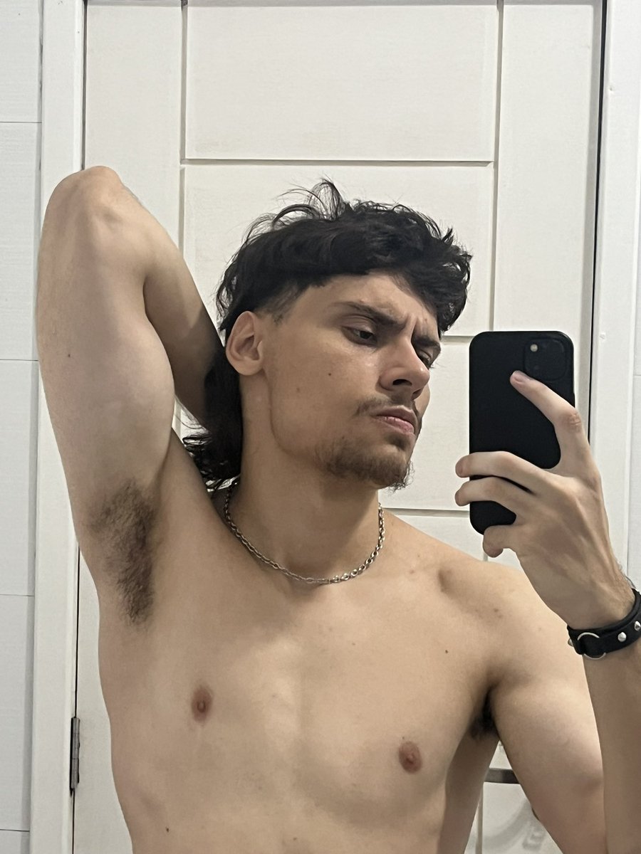 BARTHO 🔞 tweet media