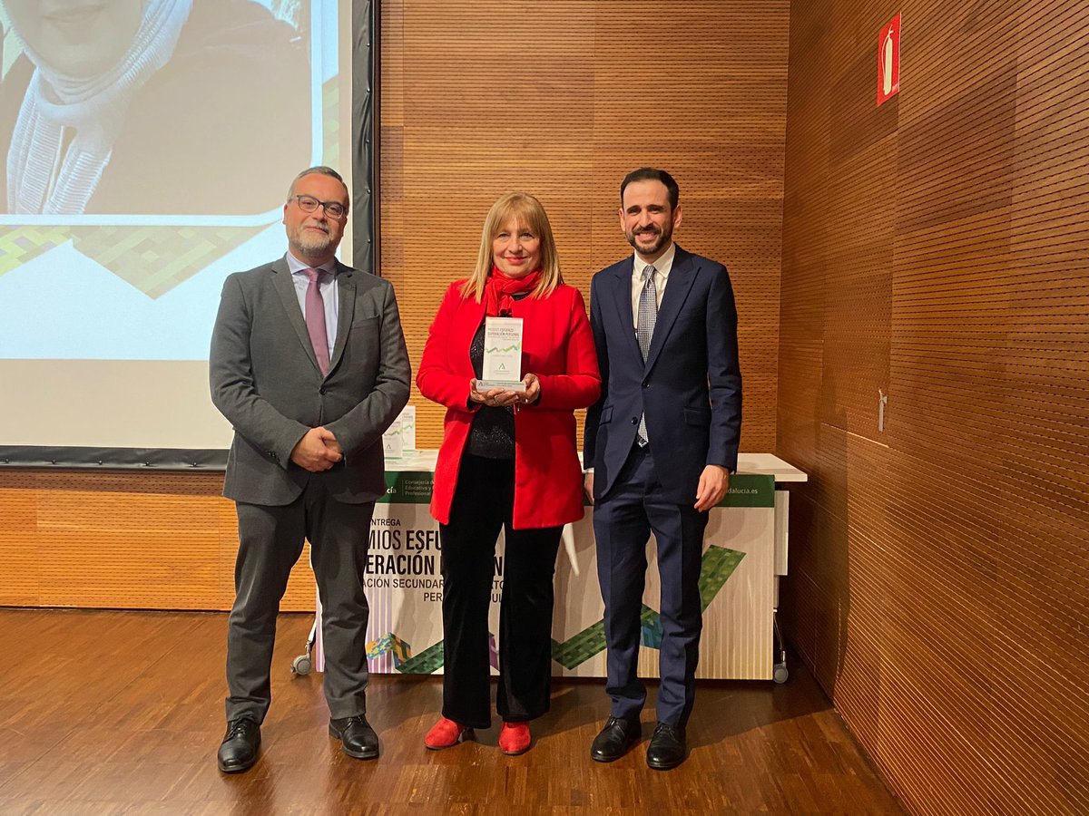 EducaAnd's tweet photo. ✅ Lorena Girón Rozo, del IES Murillo de Sevilla
✅ Raquel Blanco Portillo ➡️ IES Vicente Espinel de Málaga
✅ Mabel Dayana Venegas Díaz Granados ➡️ IES Vicente Espinel de Málaga
✅ Sonia Pilar Coca Ortiz ➡️ IES Vicente Espinel de Málaga https://t.co/fz6MdK01FK